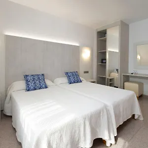 Roca Albergue Sant Antoni de Portmany