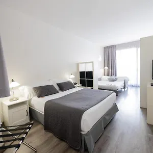 Atenea Calabria Apart-hotel Barcelona