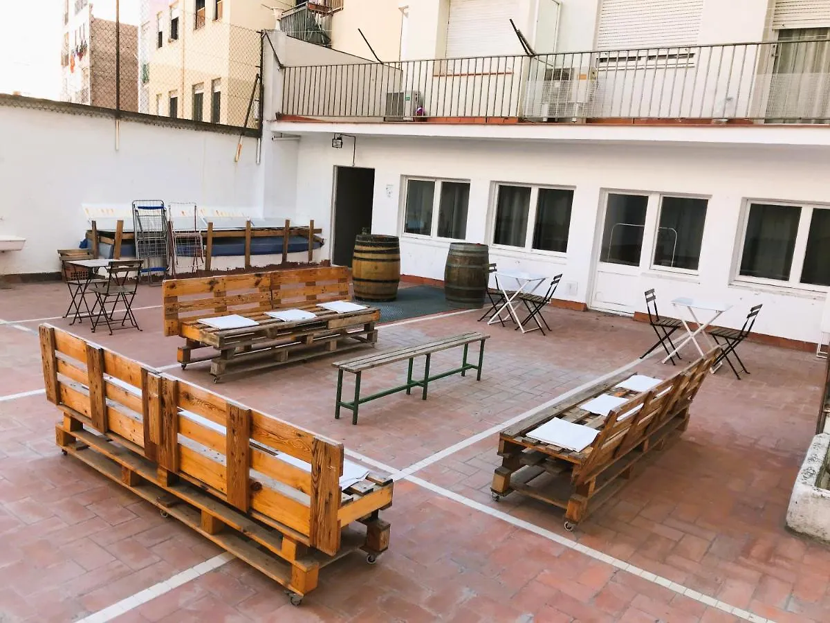 Break N Bed Hostel Barcelona Spain