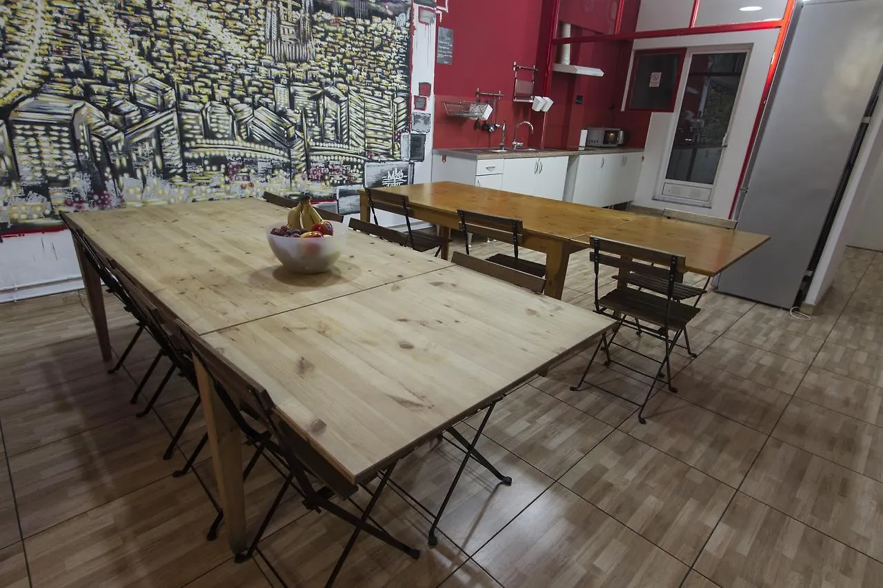 Break N Bed Hostel Barcelona Spain