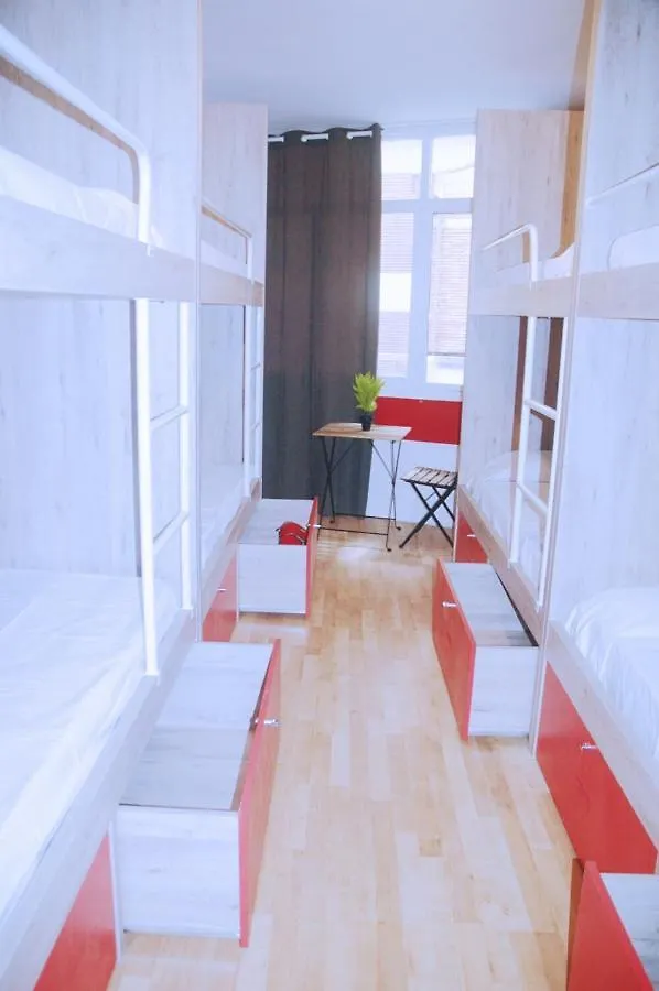 Break N Bed Hostel Barcelona